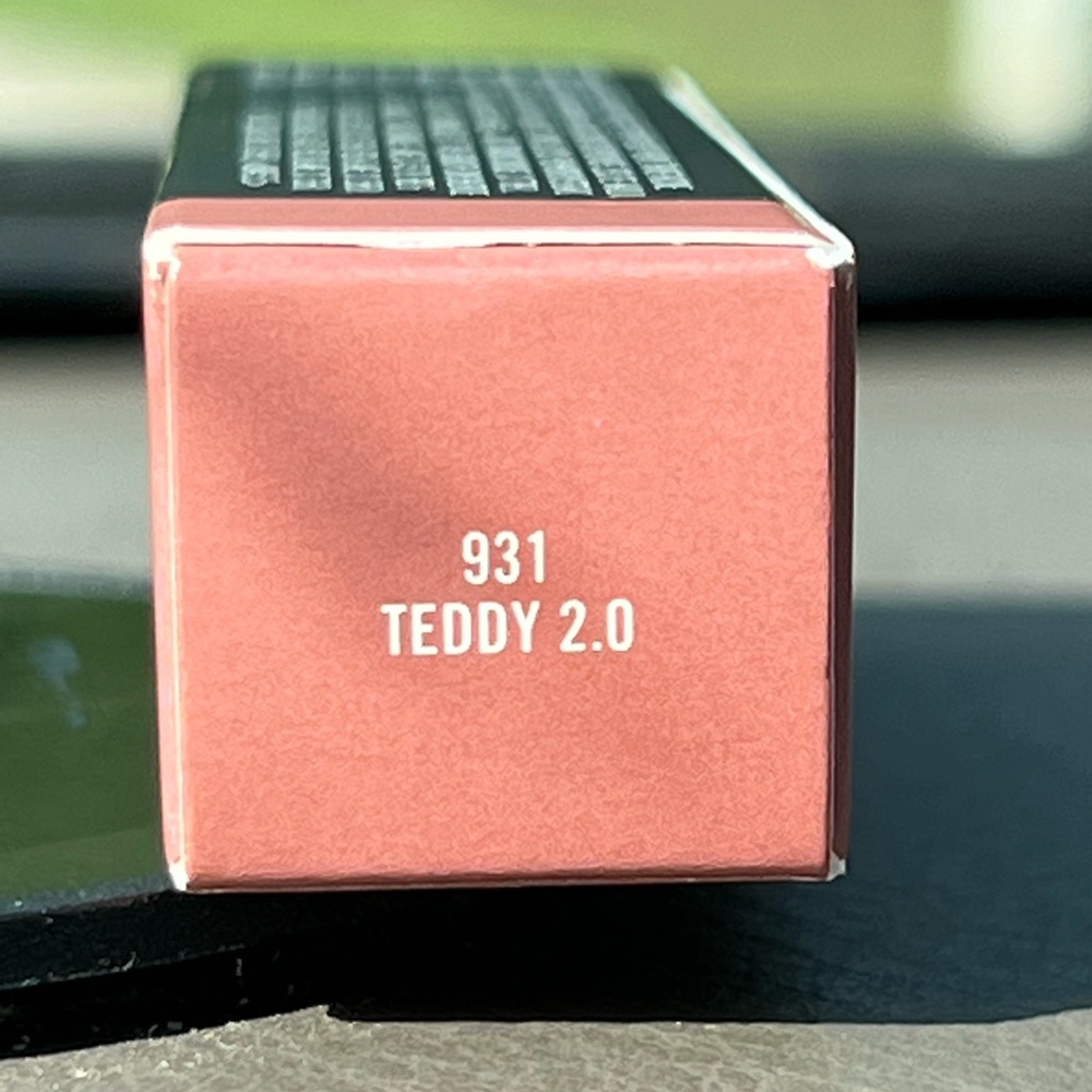MAC POWDER KISS LIPSTICK: TEDDY 2.0 - Picture 5 of 8